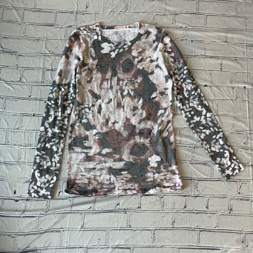 Before + Again Women’s White Grey Splatter Print Long Sleeve Crew Shirt S Top